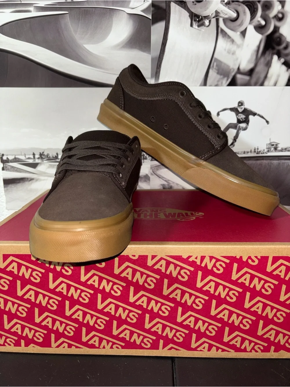Vans Chukka Low sz 8.0 Men’s 9.5 Woman